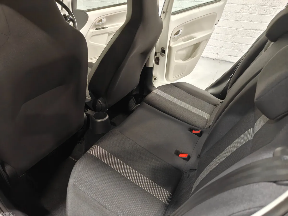 Volkswagen up! Hatchback, Petrol, 2017, White