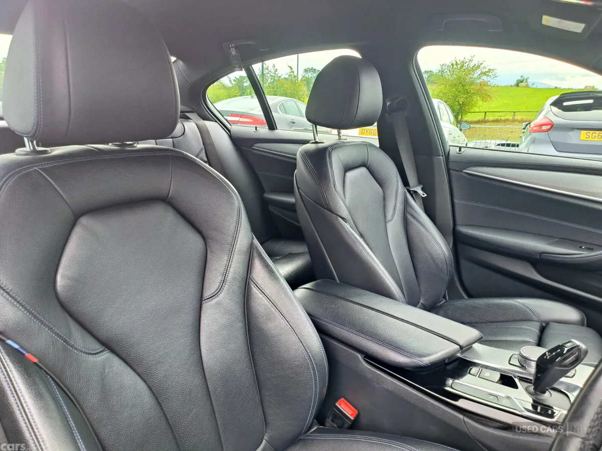 BMW 5-Series Saloon, Petrol Hybrid, 2019, Black