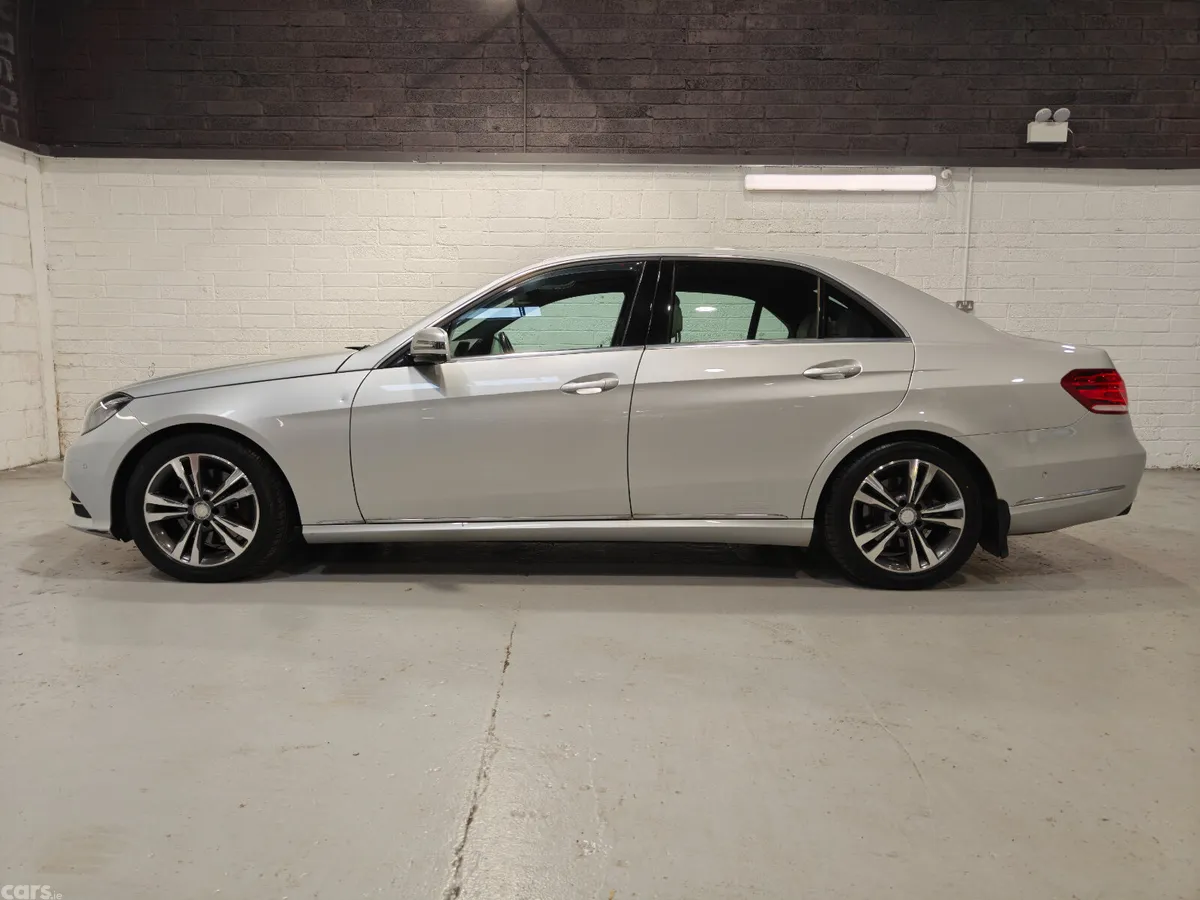 Mercedes-Benz E-Class Saloon, Diesel Hybrid, 2014, Silver
