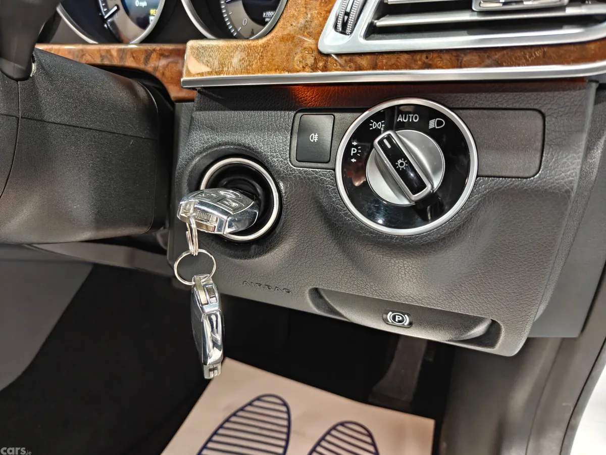 Mercedes-Benz E-Class Saloon, Diesel Hybrid, 2014, Silver