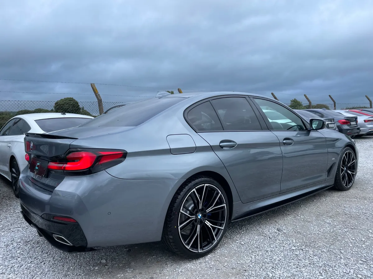 BMW 5-Series Saloon, Diesel, 2021, Blue