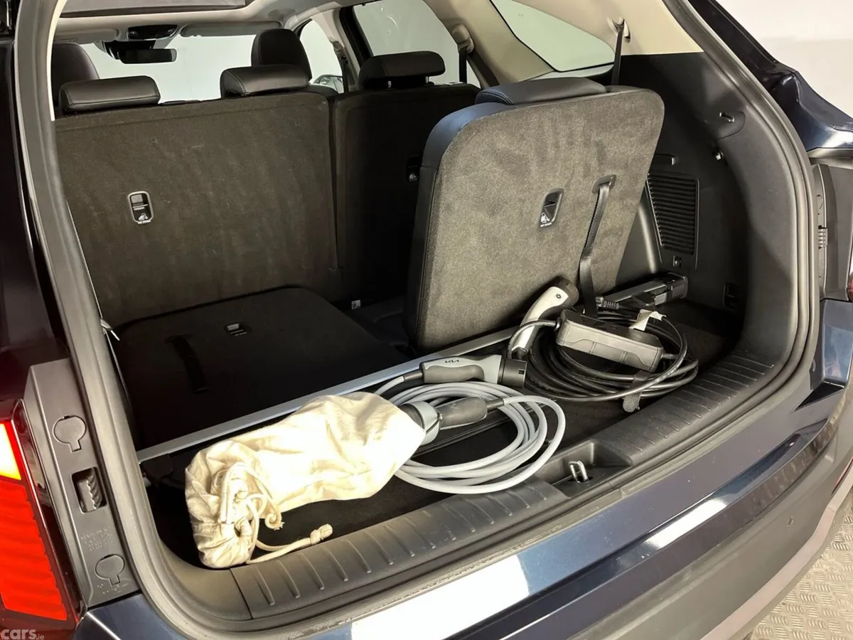 Kia Sorento SUV, Petrol Plug-in Hybrid, 2025, Blue