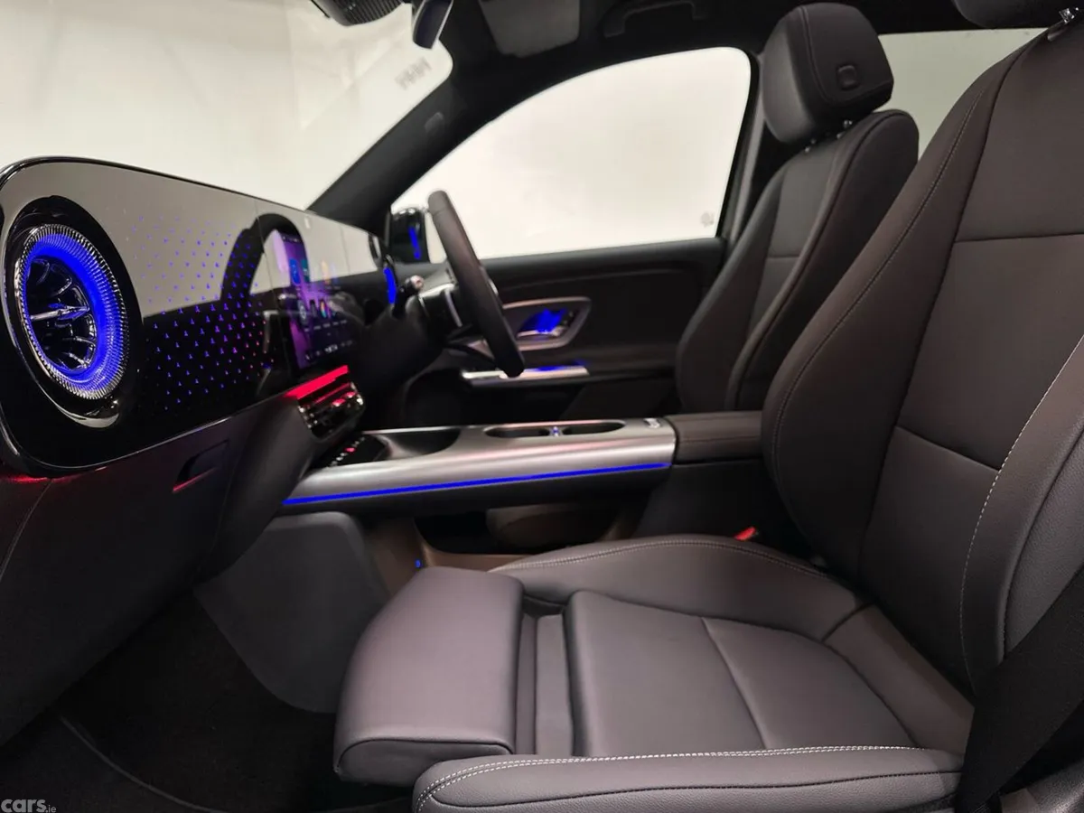 Mercedes-Benz GLB SUV, Petrol Hybrid, 2026, Black