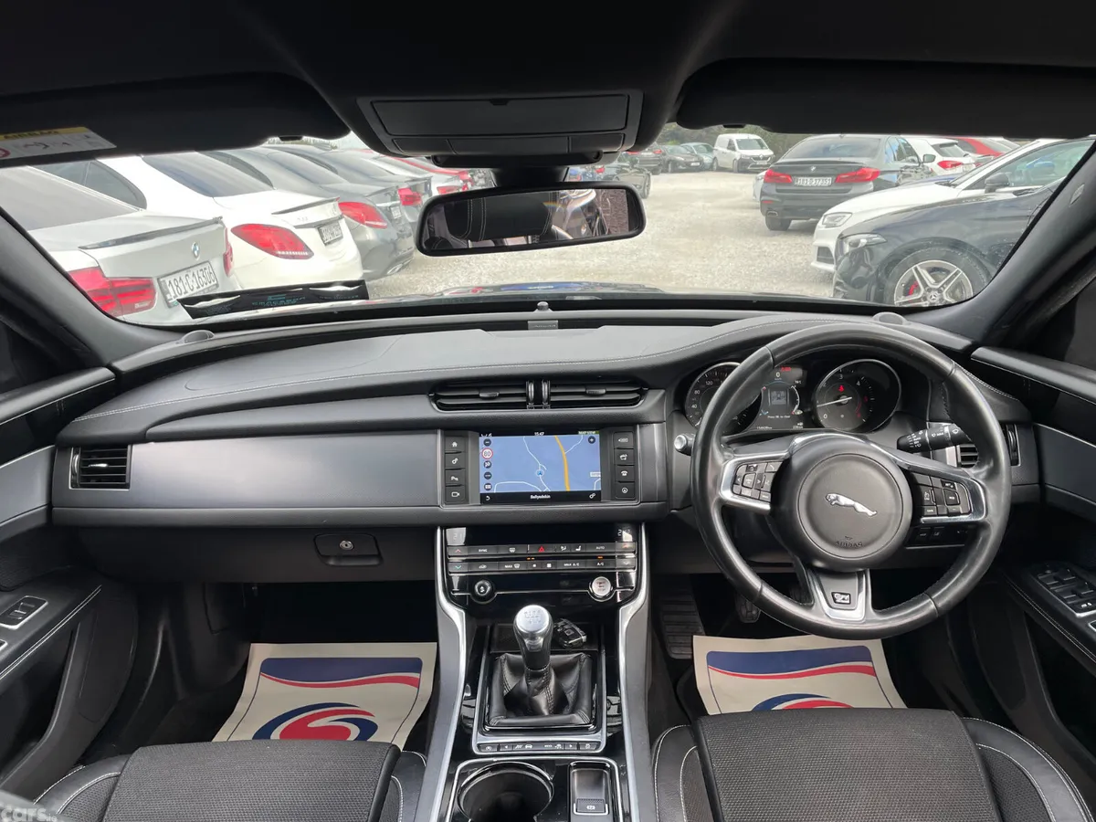 Jaguar XF Saloon, Diesel, 2017, Black
