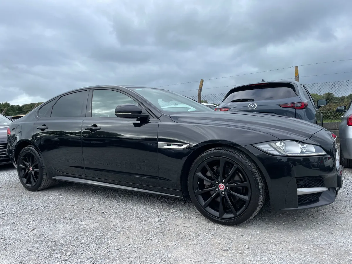 Jaguar XF Saloon, Diesel, 2017, Black
