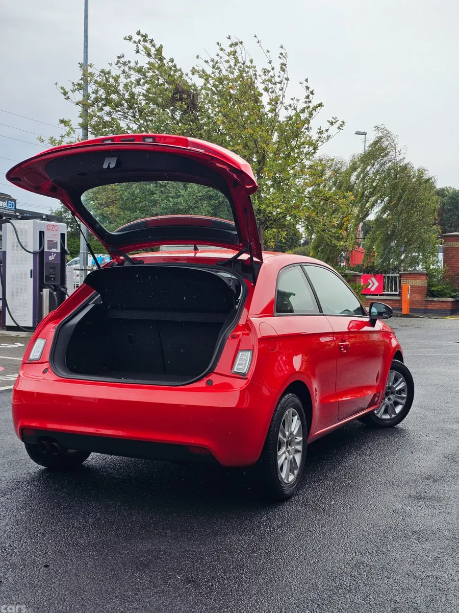 Audi A1 Hatchback, Petrol, 2012, Red
