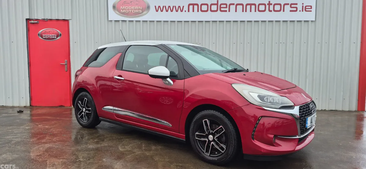 Citroen DS 3 Hatchback, Petrol, 2016, Red