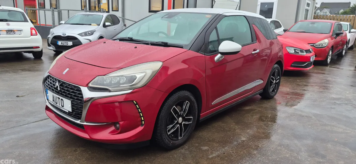 Citroen DS 3 Hatchback, Petrol, 2016, Red