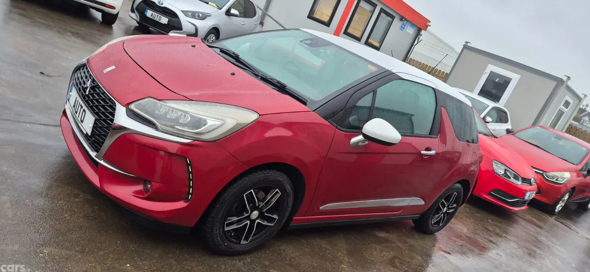 Citroen DS 3 Hatchback, Petrol, 2016, Red