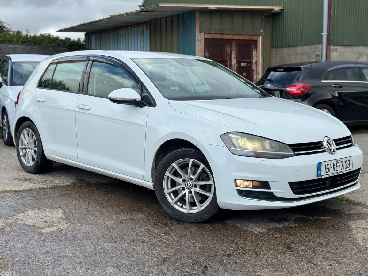 Volkswagen Golf Hatchback, Petrol, 2015, White