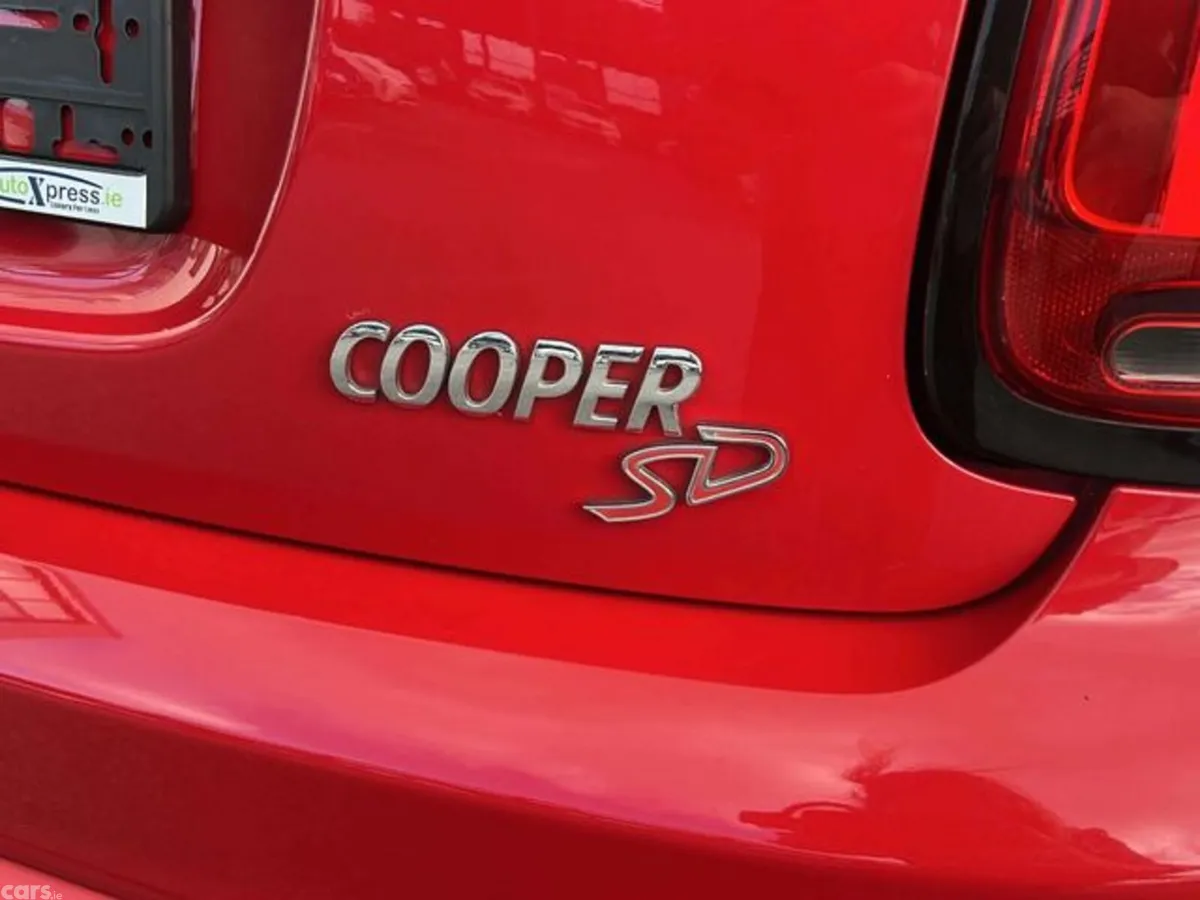 Mini Cooper Hatchback, Diesel, 2020, Red