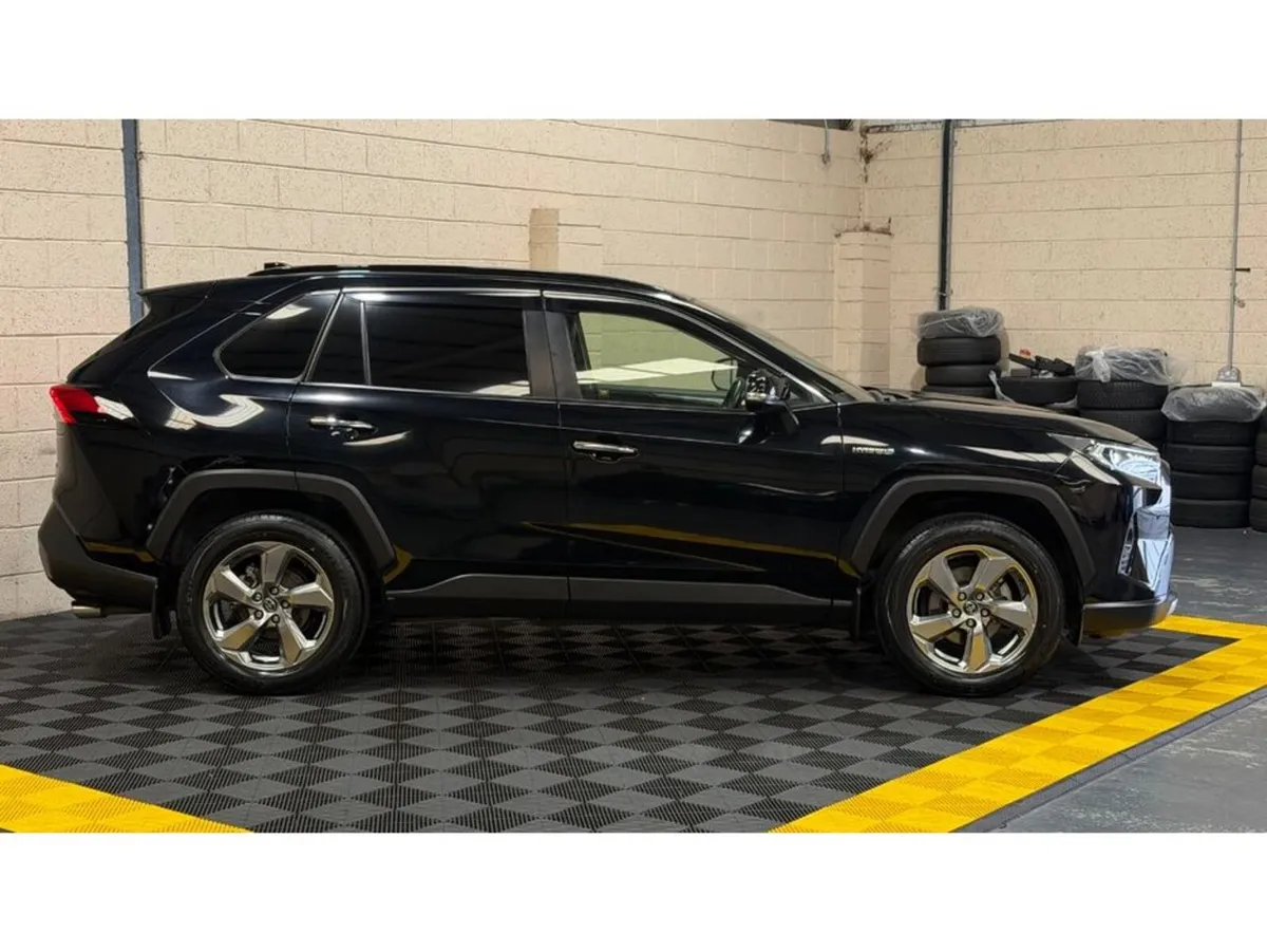 Toyota RAV4 SUV, Petrol Hybrid, 2019, Black