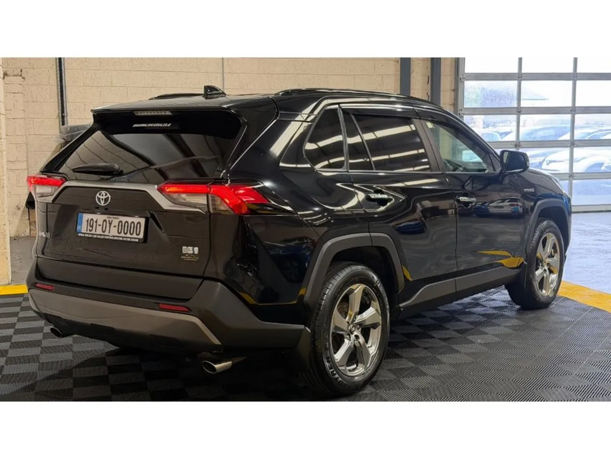 Toyota RAV4 SUV, Petrol Hybrid, 2019, Black