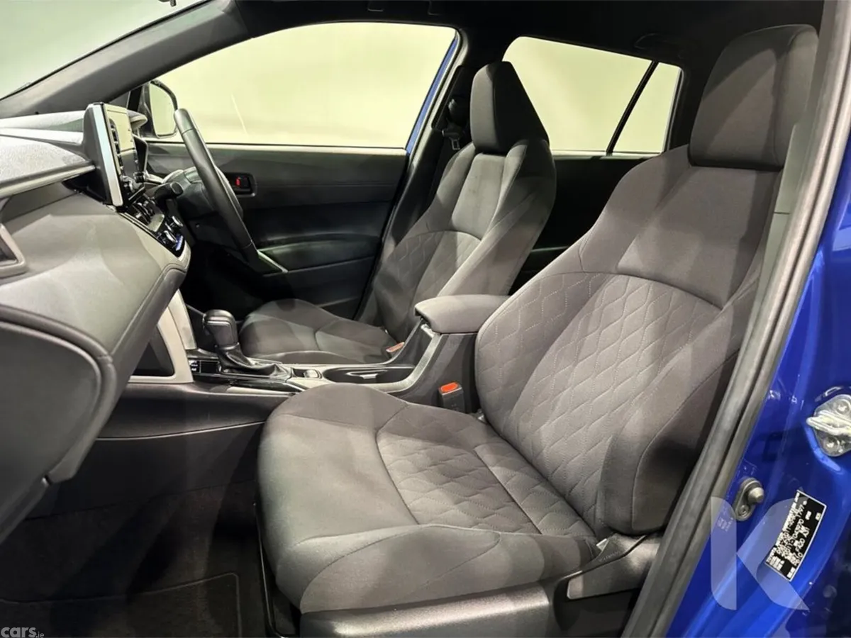 Toyota Corolla Cross SUV, Petrol Hybrid, 2023, Blue