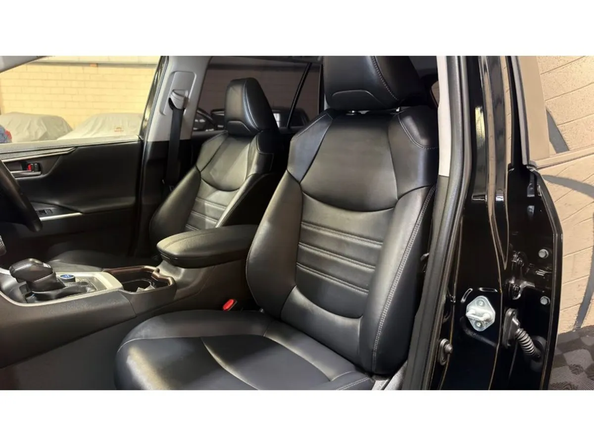 Toyota RAV4 SUV, Petrol Hybrid, 2019, Black