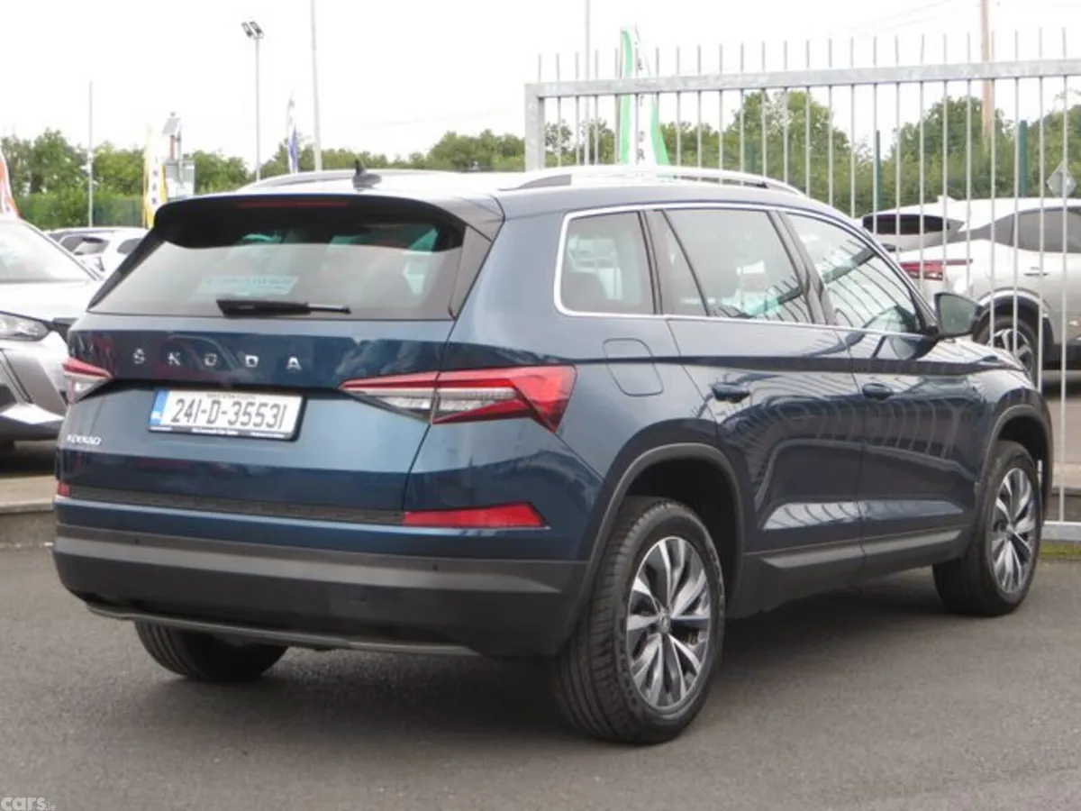 Skoda Kodiaq Estate, Diesel, 2024, Blue