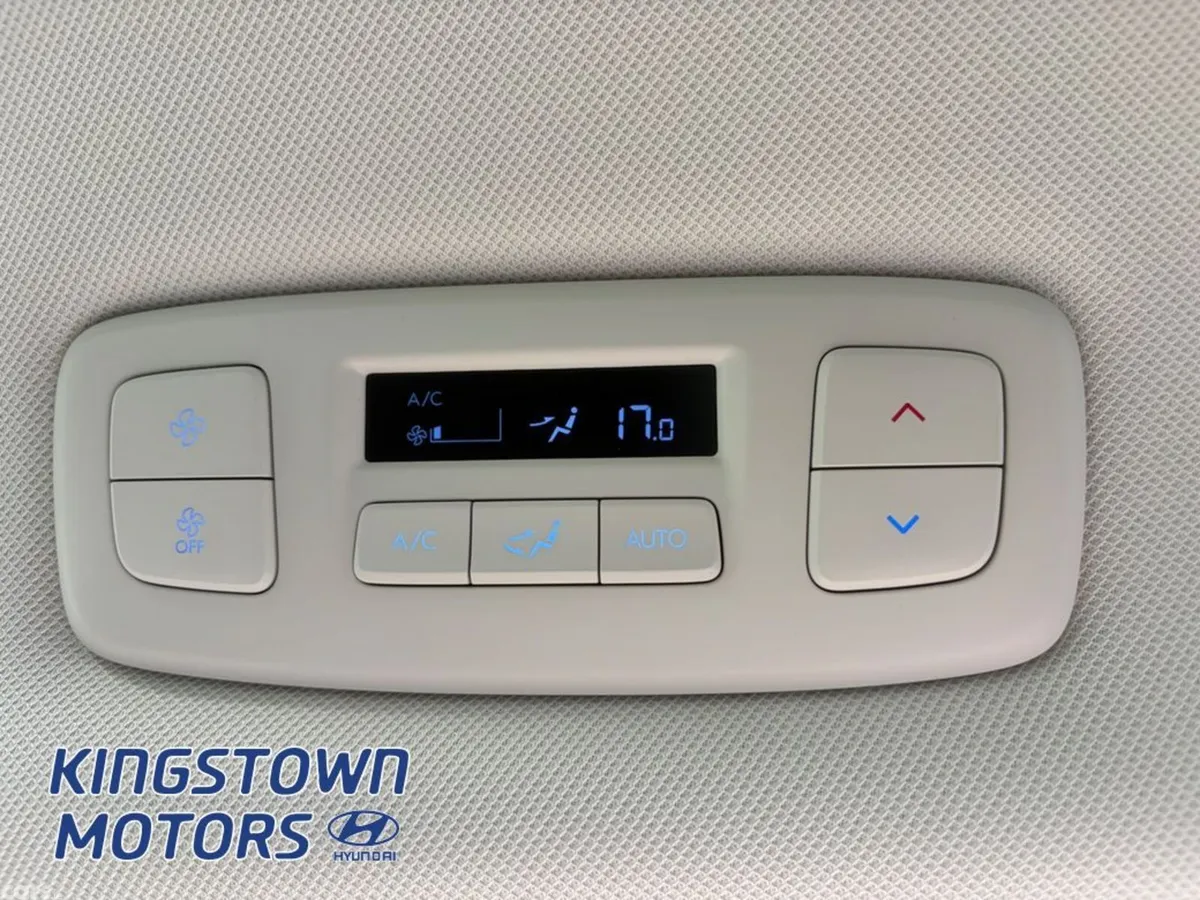 Hyundai Staria Minibus, Electric, 2027, Grey