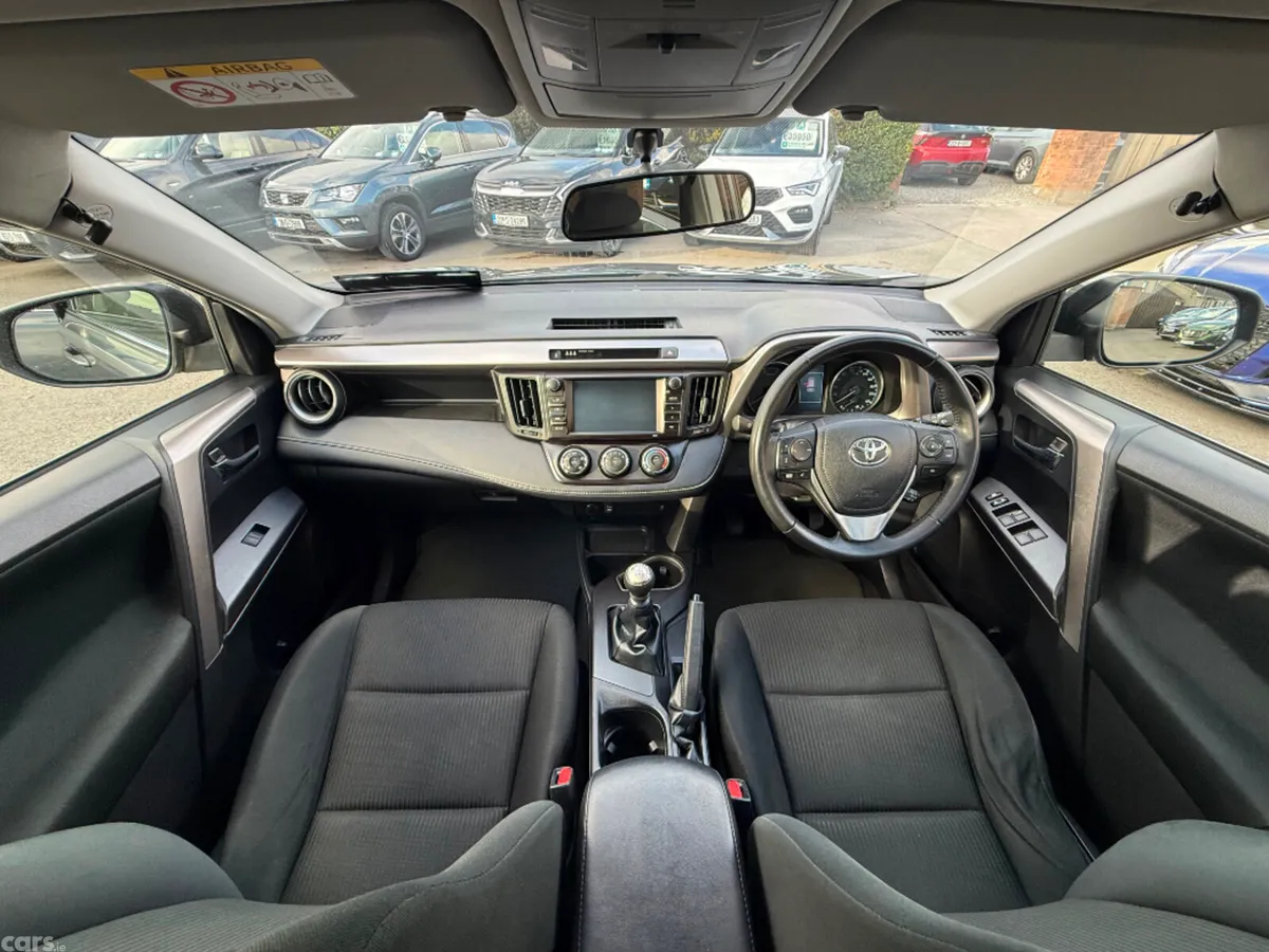 Toyota RAV4 MPV, Diesel, 2018, Grey