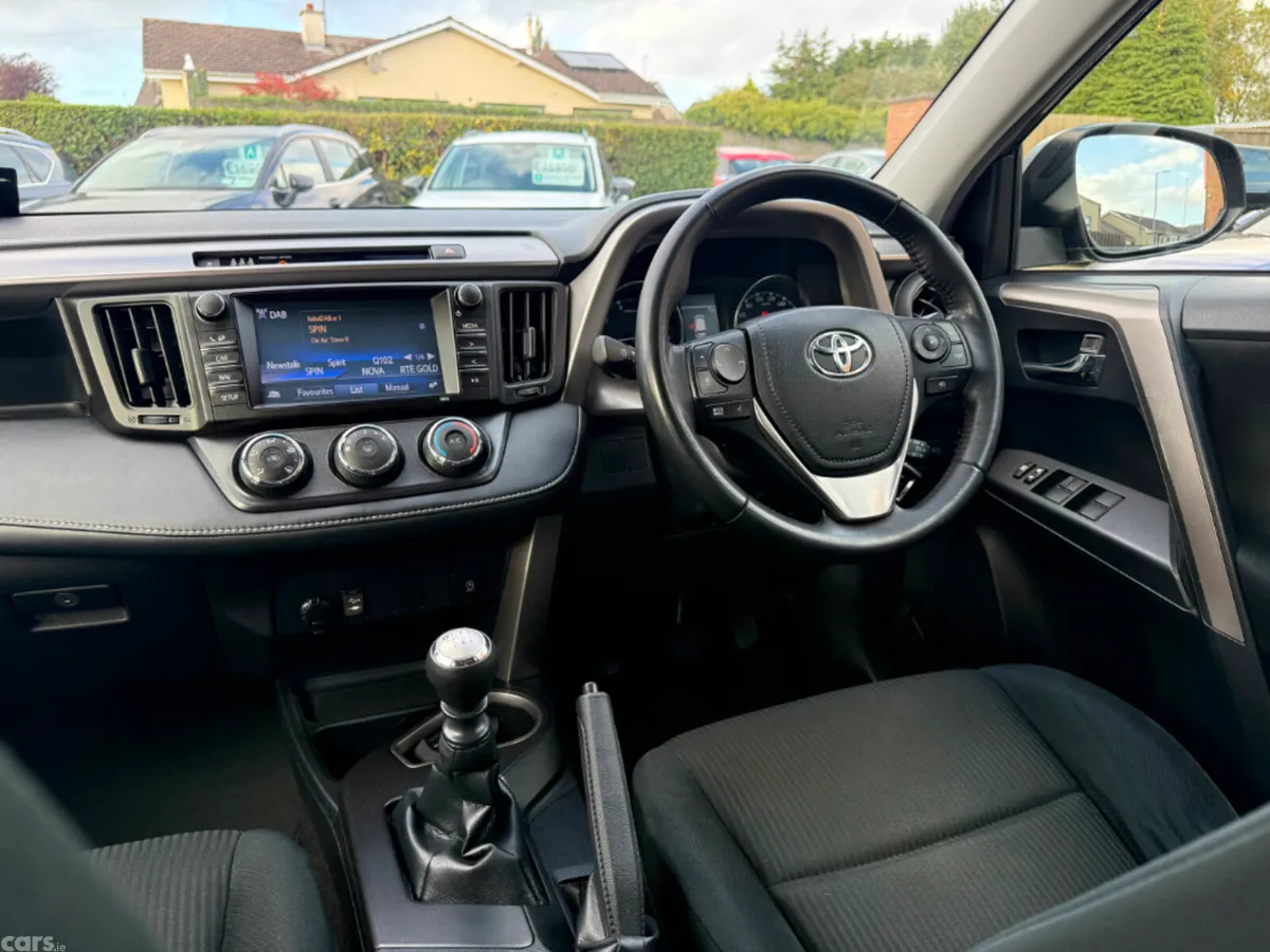 Toyota RAV4 MPV, Diesel, 2018, Grey