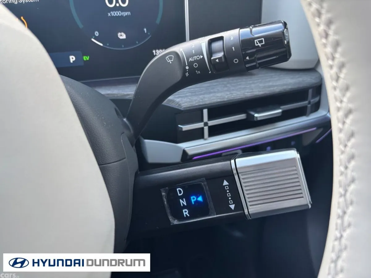 Hyundai Santa Fe Estate, Petrol Hybrid, 2025, Grey