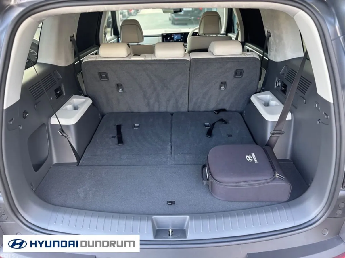 Hyundai Santa Fe Estate, Petrol Hybrid, 2025, Grey