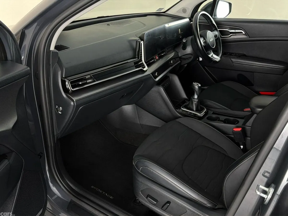 Kia Sportage SUV, Diesel, 2022, Grey