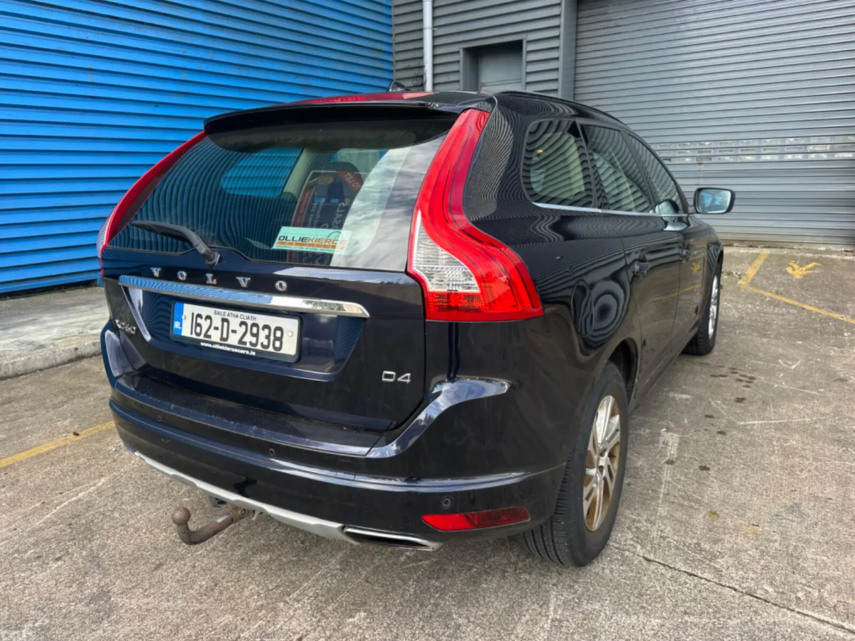 Volvo XC60 SUV, Diesel, 2016, Blue