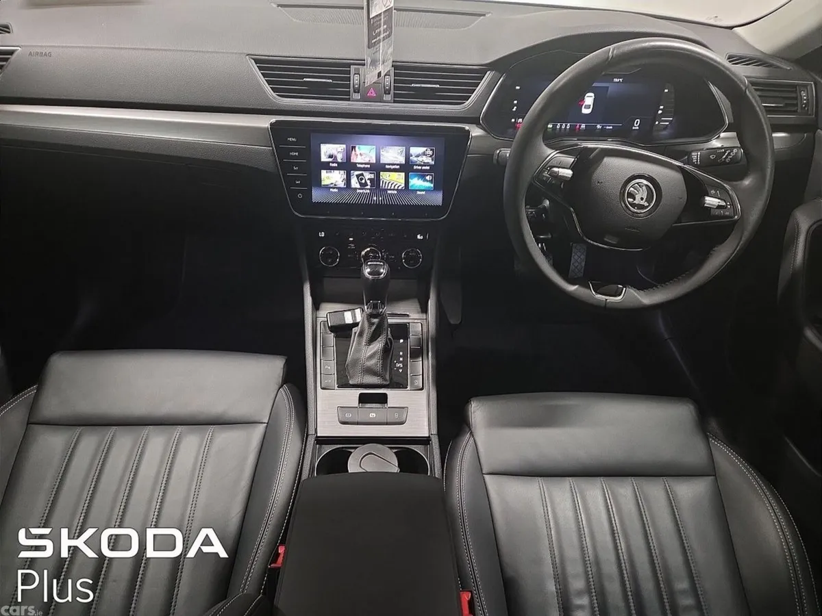 Skoda Superb Saloon, Diesel, 2023, Grey