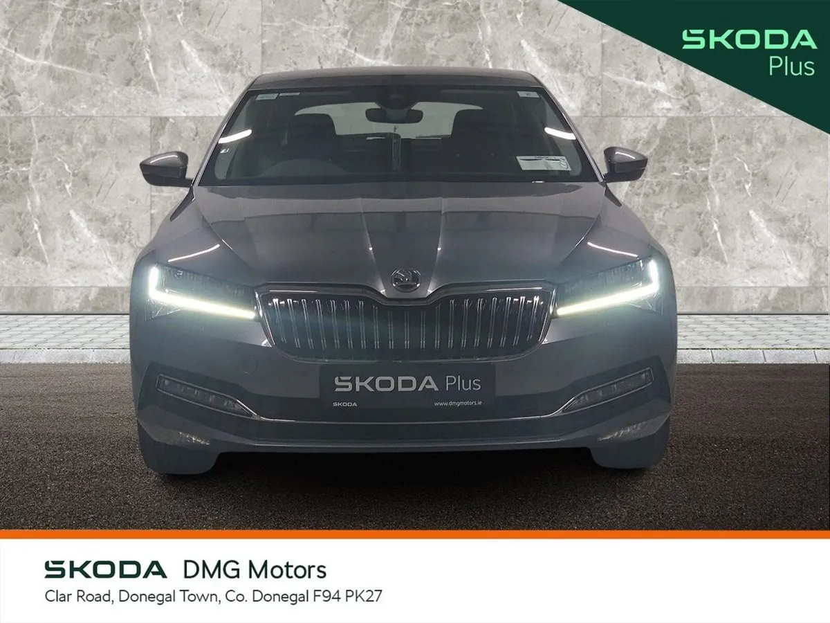 Skoda Superb Saloon, Diesel, 2023, Grey