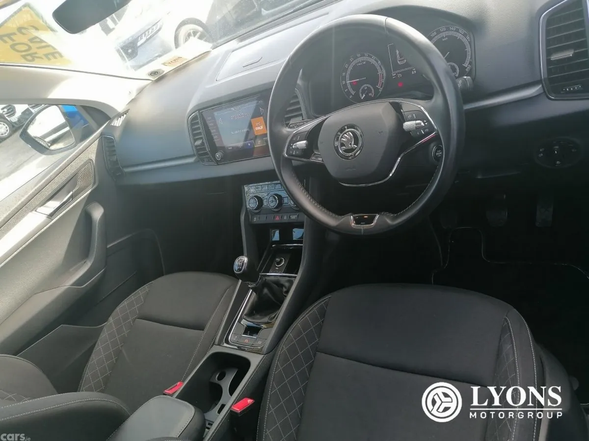Skoda Karoq Estate, Diesel, 2021, Blue