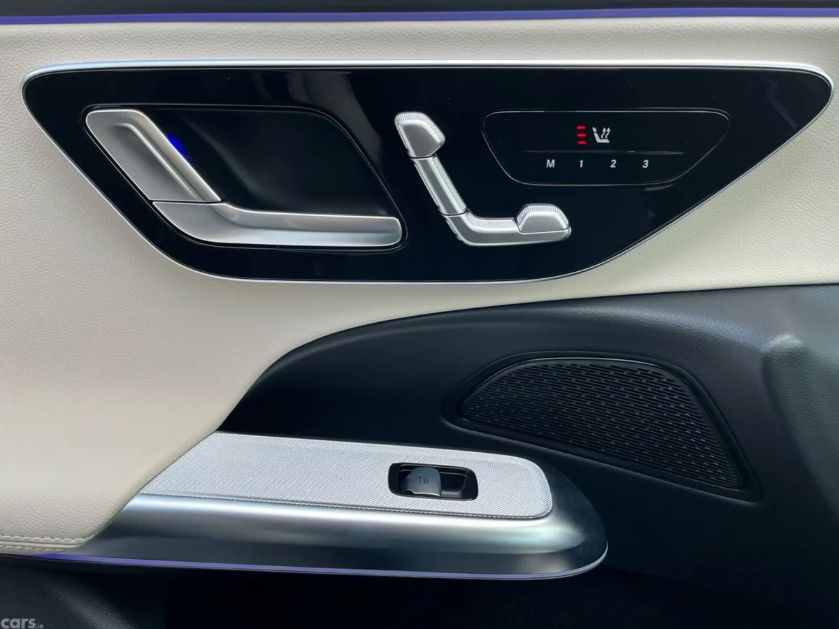Mercedes-Benz E-Class Saloon, Diesel Plug-in Hybrid, 2026, Black