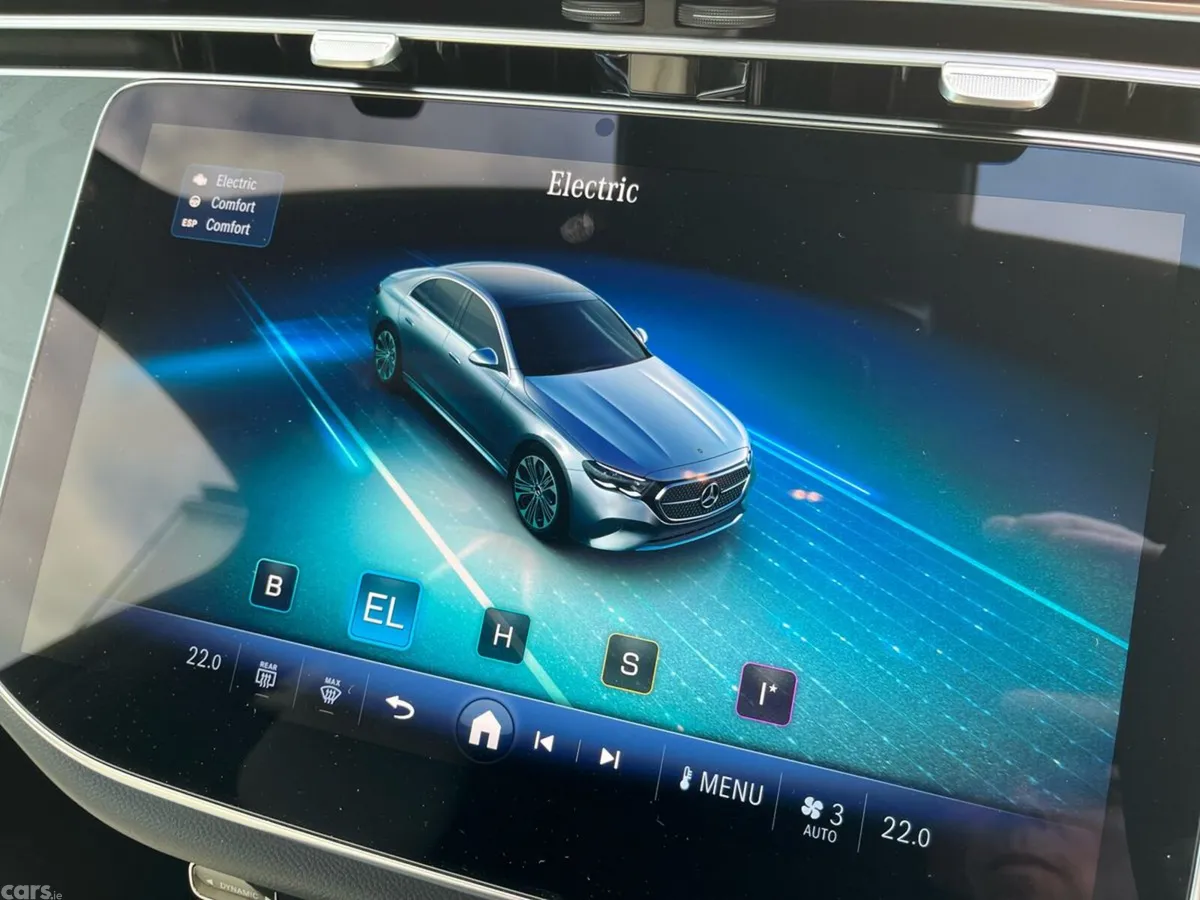Mercedes-Benz E-Class Saloon, Diesel Plug-in Hybrid, 2026, Black