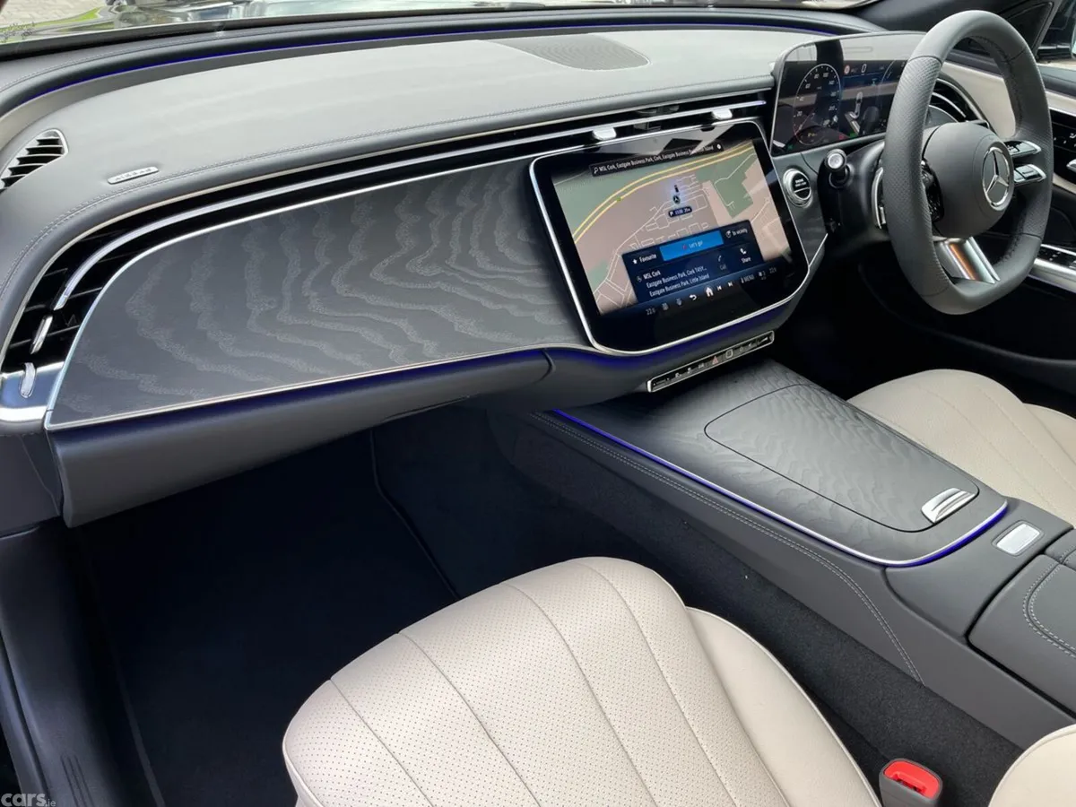 Mercedes-Benz E-Class Saloon, Diesel Plug-in Hybrid, 2026, Black