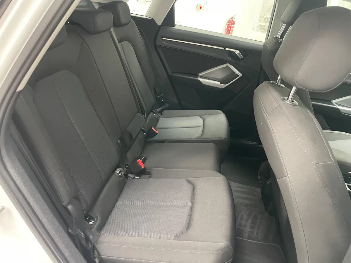 Audi Q3 Hatchback, Diesel, 2019, White