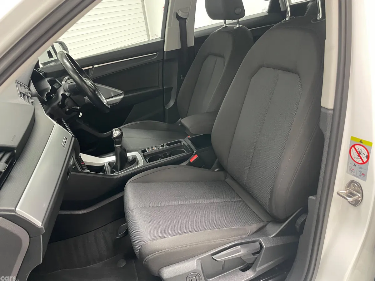 Audi Q3 Hatchback, Diesel, 2019, White