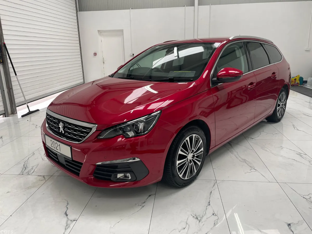 Peugeot 308 Estate, Diesel, 2021, Red