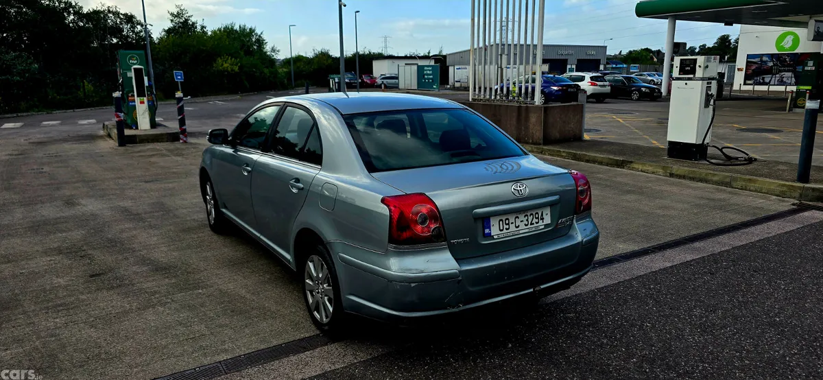 Toyota Avensis Saloon, Diesel, 2009, Grey