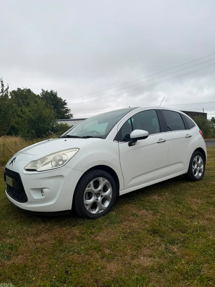 Citroen C3 Hatchback, Petrol, 2013, White