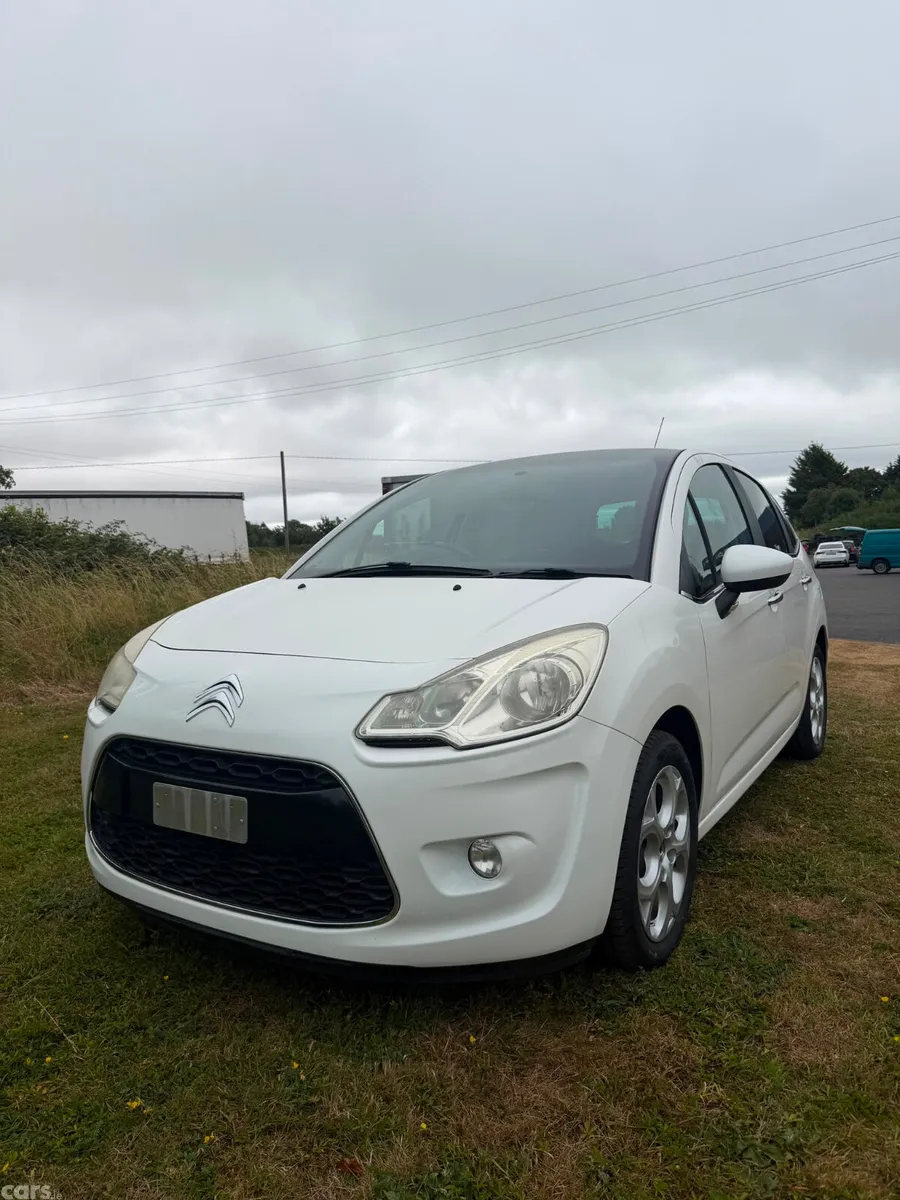 Citroen C3 Hatchback, Petrol, 2013, White