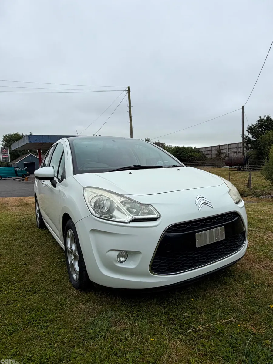 Citroen C3 Hatchback, Petrol, 2013, White