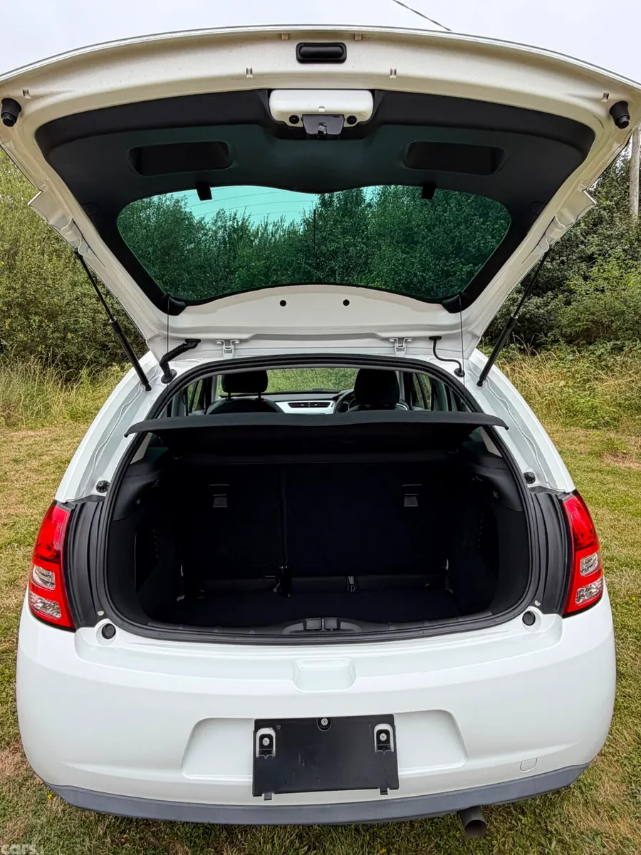 Citroen C3 Hatchback, Petrol, 2013, White
