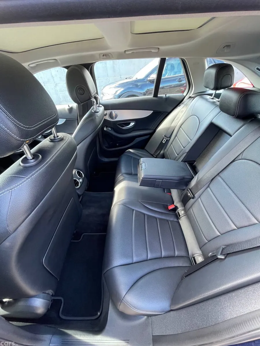 Mercedes-Benz C-Class Estate, Petrol Plug-in Hybrid, 2016, Blue