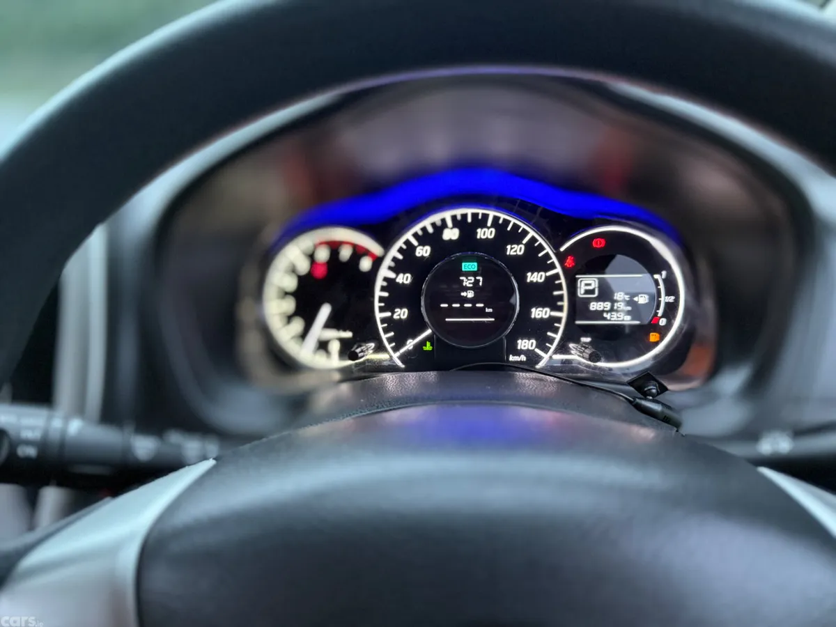 Nissan Note MPV, Petrol, 2015, Brown