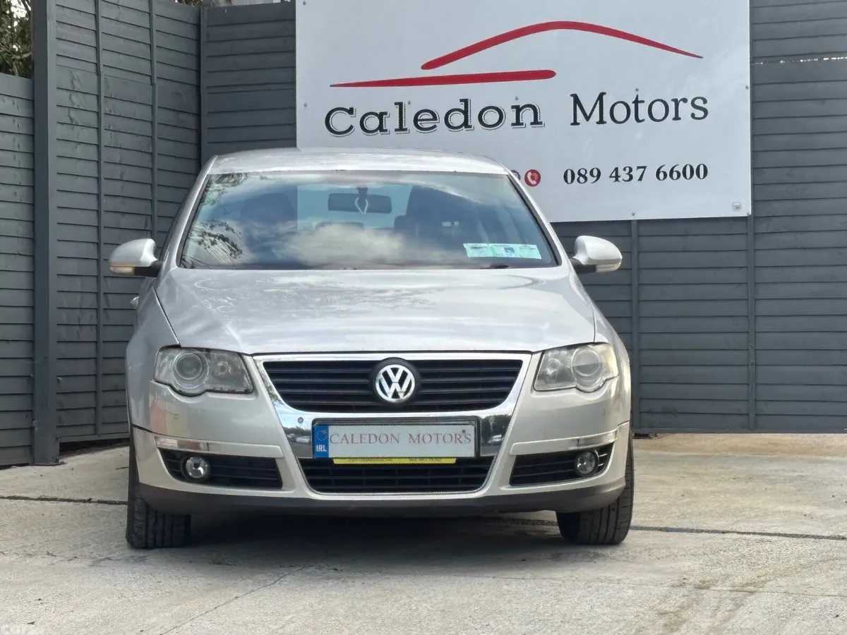Volkswagen Passat Saloon, Diesel, 2007, Silver