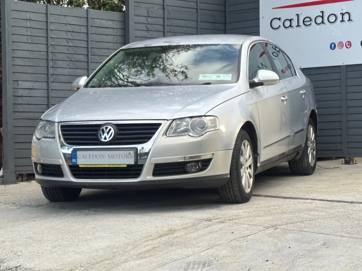 Volkswagen Passat Saloon, Diesel, 2007, Silver