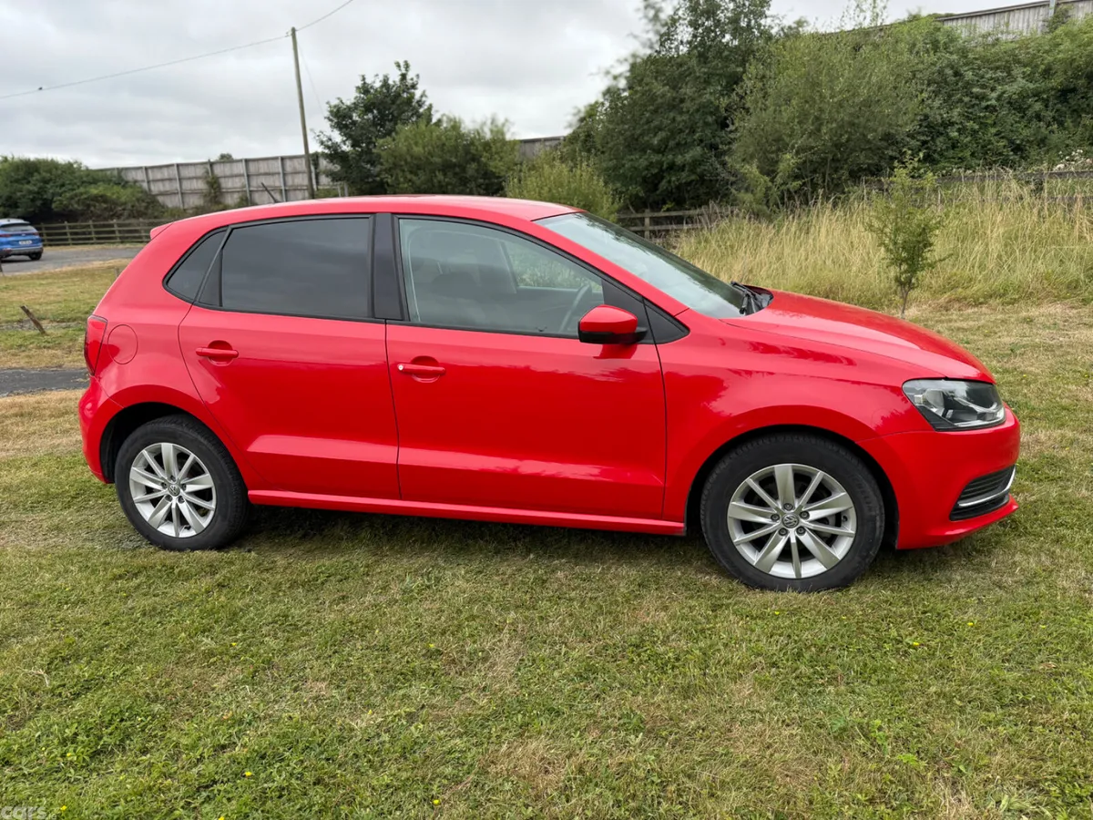 Volkswagen Polo Hatchback, Petrol, 2016, Red