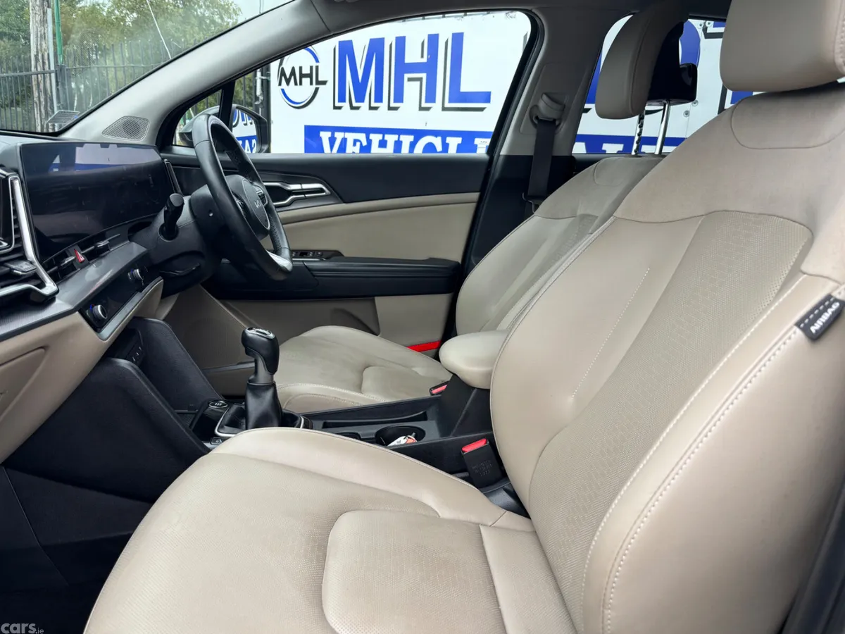 Kia Sportage SUV, Diesel, 2022, Black