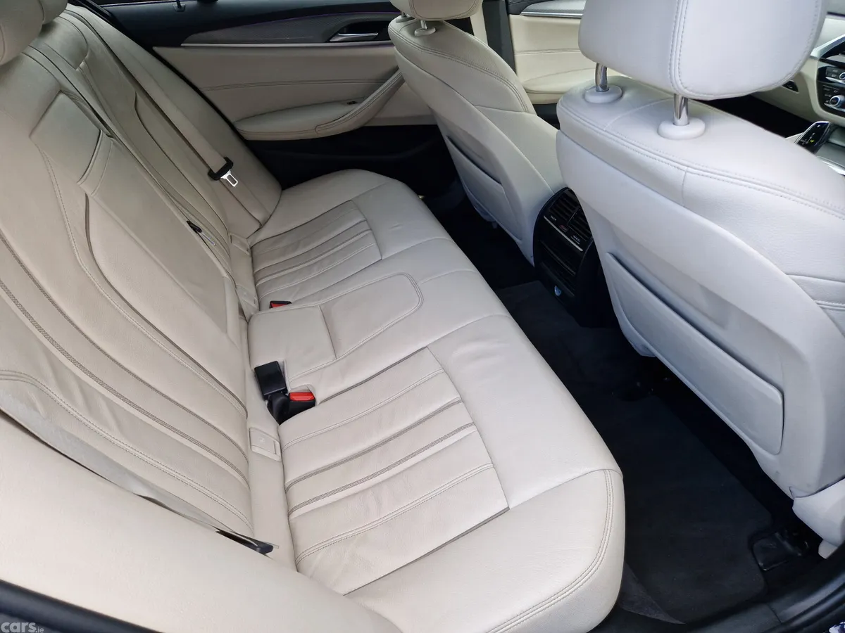 BMW 5-Series Saloon, Diesel, 2017, Black