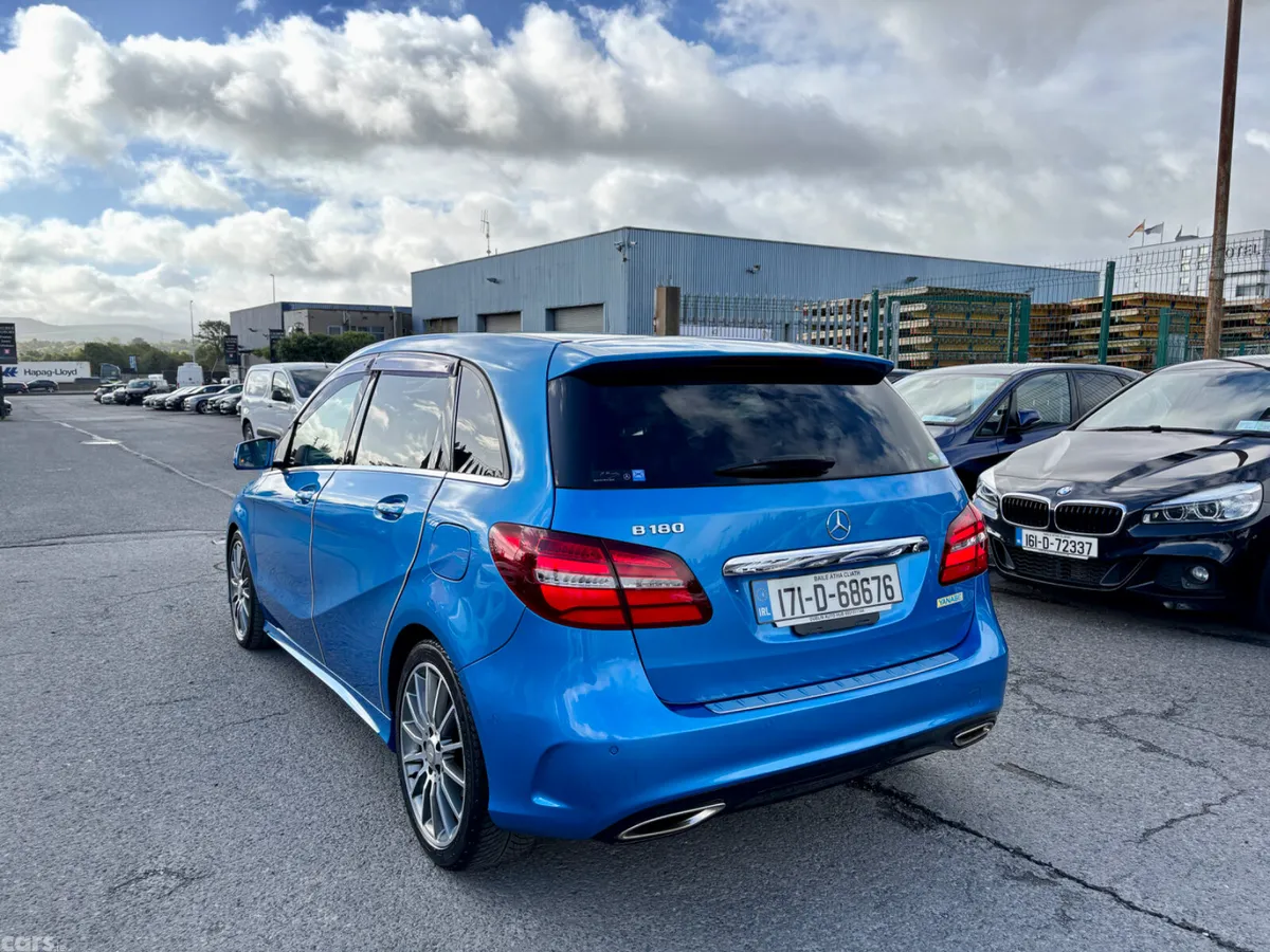 Mercedes-Benz B-Class MPV, Petrol, 2017, Blue