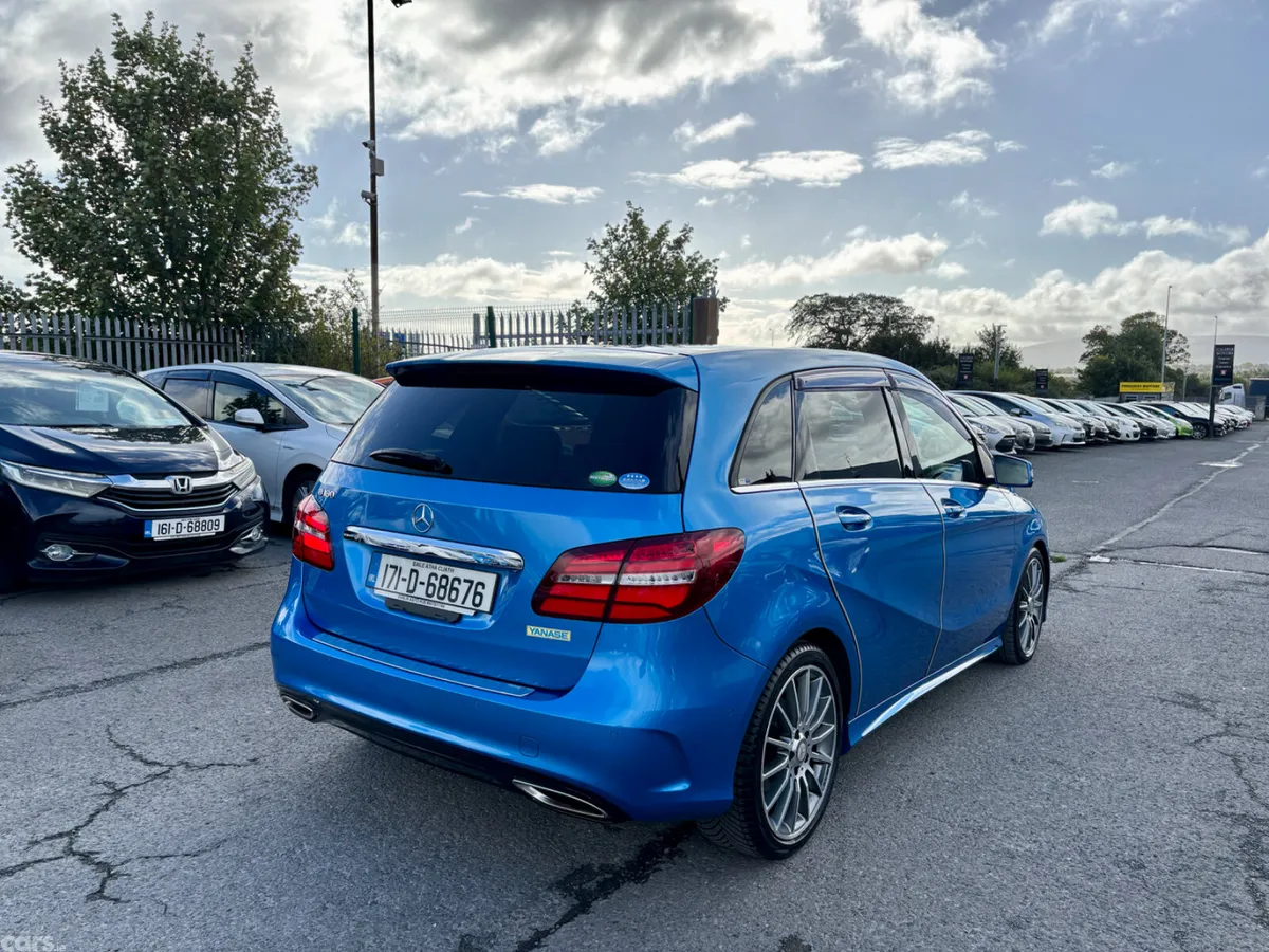 Mercedes-Benz B-Class MPV, Petrol, 2017, Blue